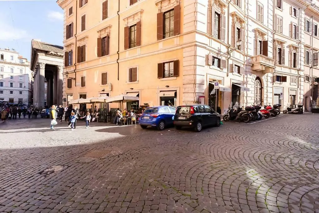 Luxurious Loft Facing The Pantheon Villa Rome