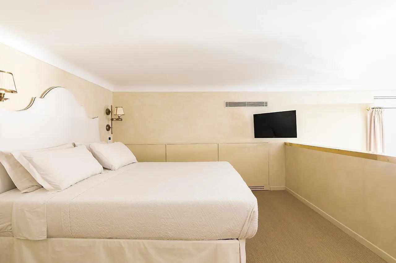 Holiday home Luxurious Loft Facing The Pantheon Villa Rome