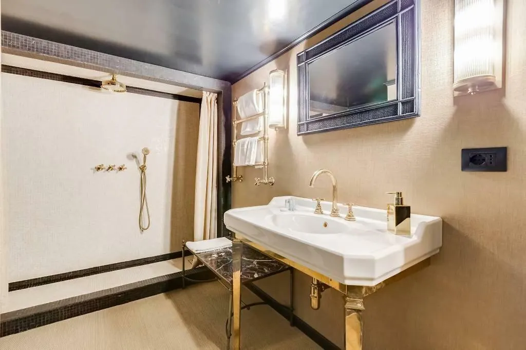 Holiday home Luxurious Loft Facing The Pantheon Villa Rome