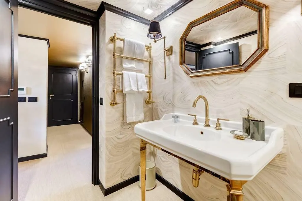 Luxurious Loft Facing The Pantheon Villa Rome Italy